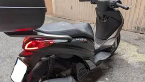 Piaggio Medley 150 S ABS (2020)  (3)