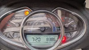 Piaggio Medley 150 S ABS (2020)  (4)