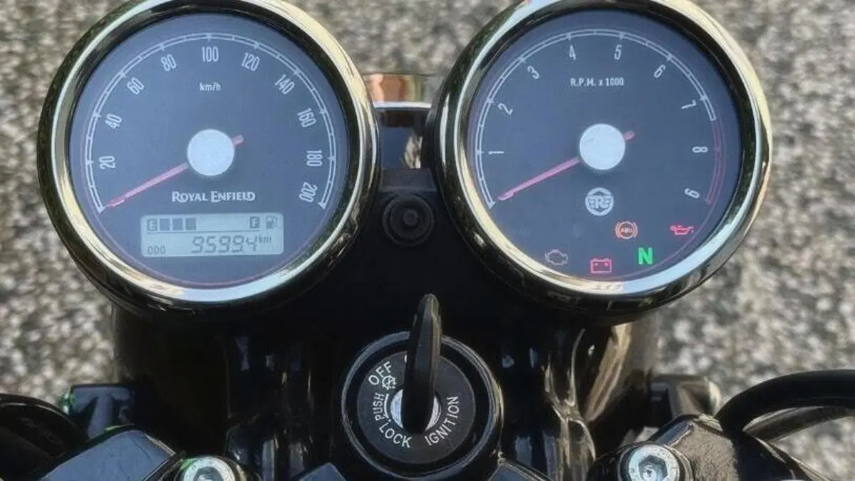 Royal Enfield Interceptor 650 (2021 - 26)  (3)