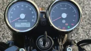 Royal Enfield Interceptor 650 (2021 - 26)  (3)