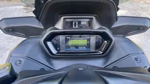 Yamaha X-Max 300 Tech Max (2021 - 24)  (3)