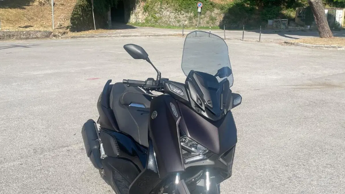 Yamaha X-Max 300 Tech Max (2021 - 24)  (5)