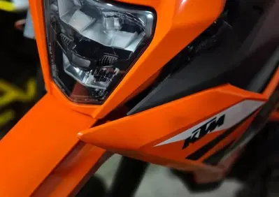KTM 125 SMC R (2025 - 26) - Annuncio 9797798