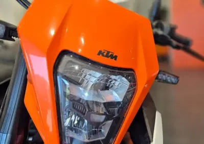 KTM 390 SMC R (2025 - 26) - Annuncio 9977605