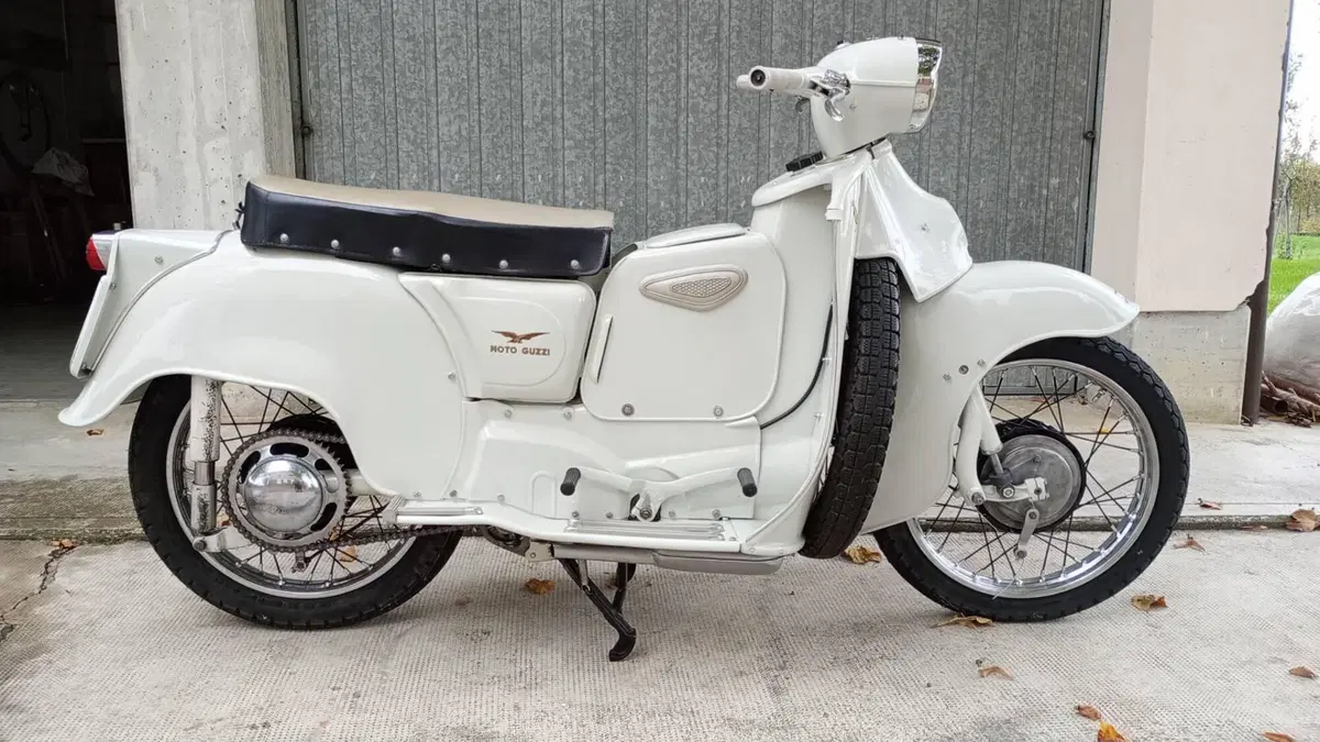 Moto Guzzi   (2)