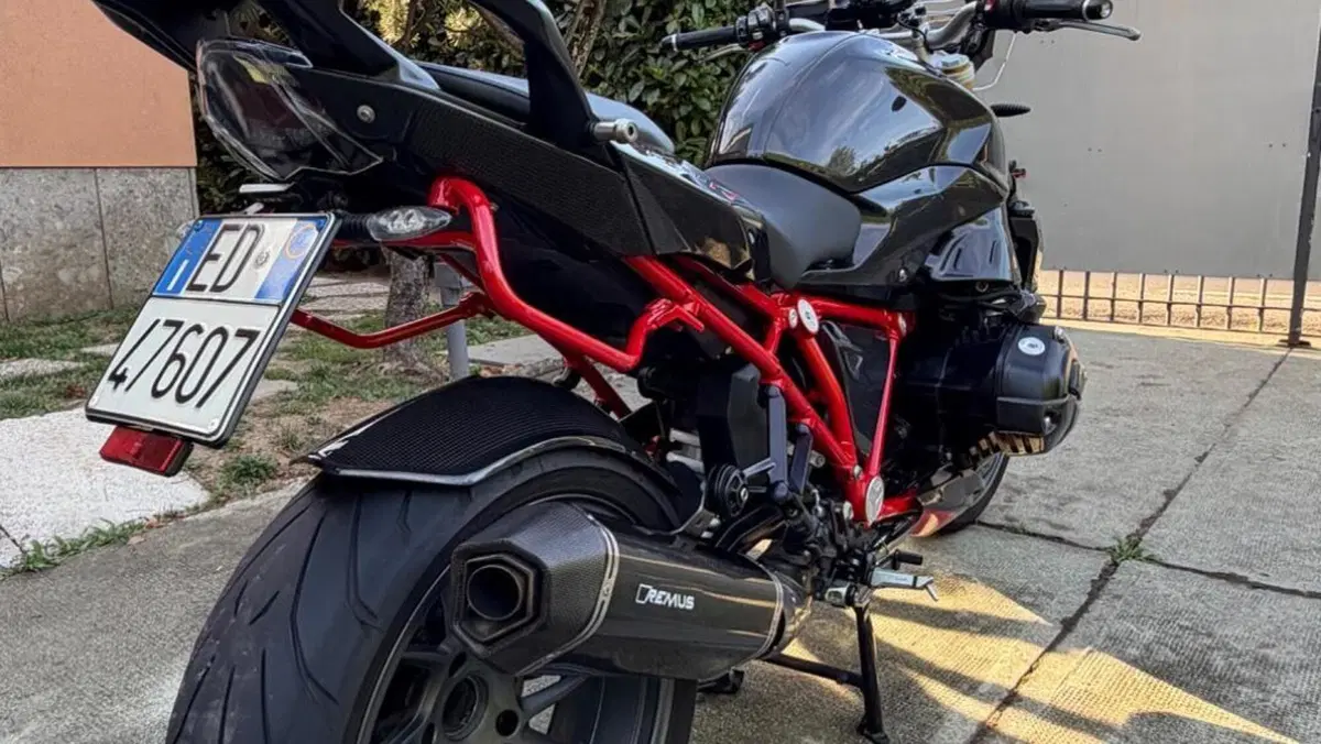 Bmw R 1200 R (2015 - 16)  (4)
