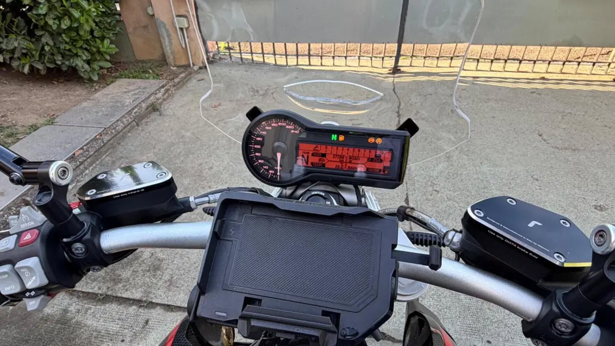 Bmw R 1200 R (2015 - 16)  (5)