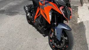 KTM 1290 Super Duke GT (2022 - 25)  (3)
