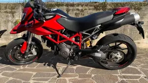 Ducati Hypermotard 796 (2012)  (3)