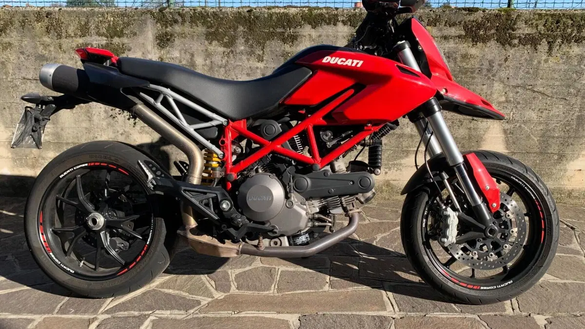 Ducati Hypermotard 796 (2012)  (5)