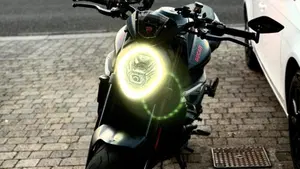 Ducati Monster 937 + (2021 - 25)  (3)
