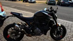 Ducati Monster 937 + (2021 - 25)  (5)