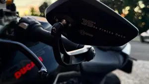 Ducati Monster 937 + (2021 - 25)  (6)