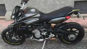 MV Agusta Rivale 800 EAS ABS (2013 -17)  (3)
