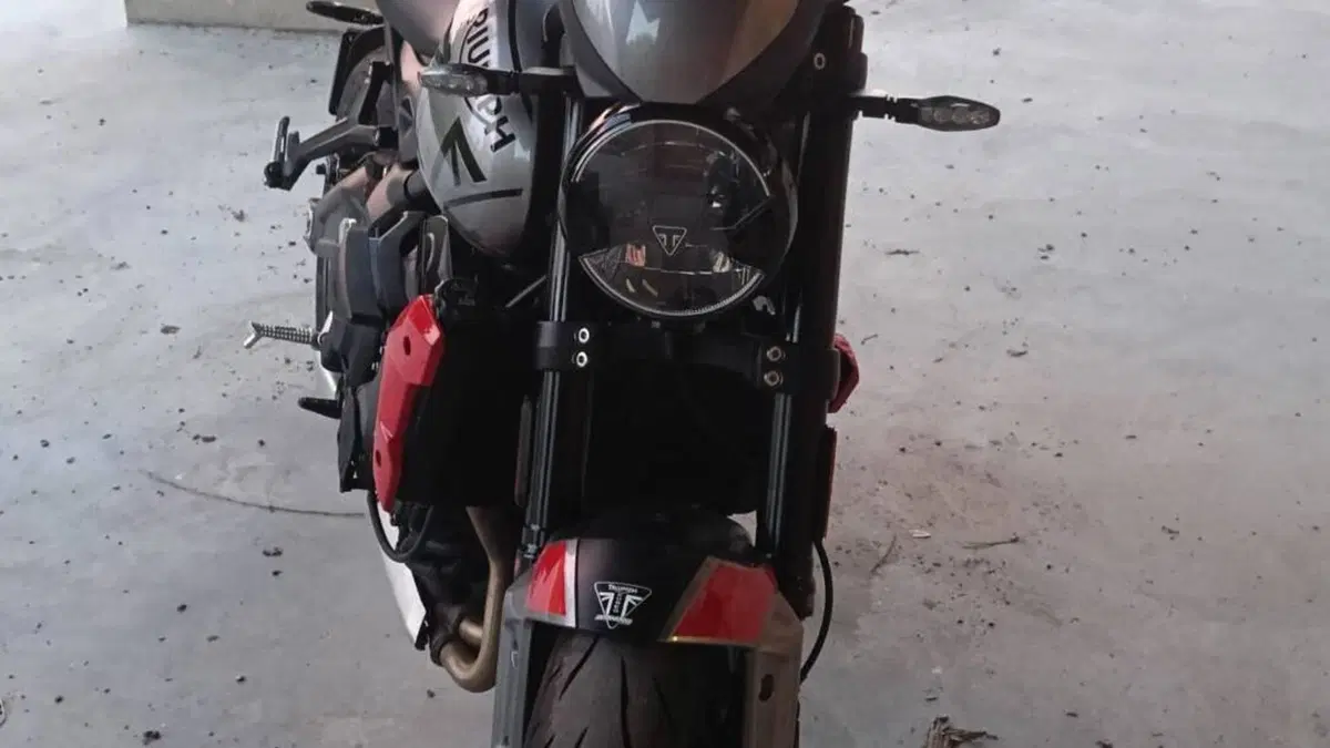 Triumph Trident 660 (2021 - 24)  (3)