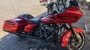 Harley-Davidson 107 Road Glide (2017) - FLTRX  (3)