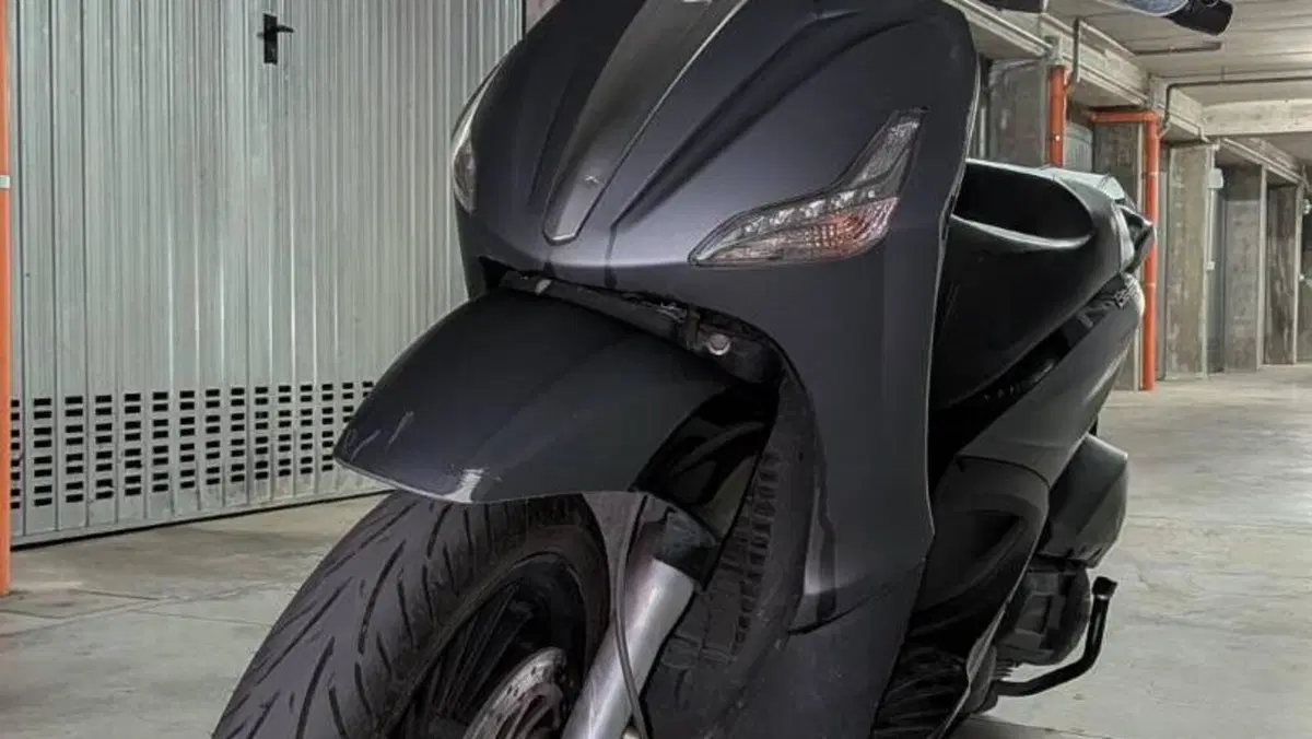 Piaggio Beverly 125 S i.e. (2010 - 17)  (2)