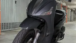 Piaggio Beverly 125 S i.e. (2010 - 17)  (2)