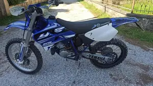 Yamaha   (2)