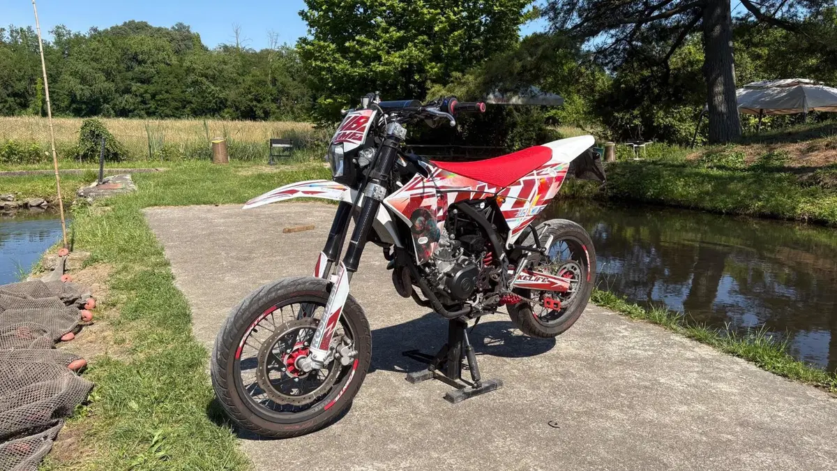 Fantic Motor XMF 125 Motard Performance 4T (2023 - 24) 