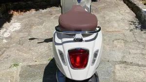 Vespa Primavera 150 (2021 - 23)  (2)