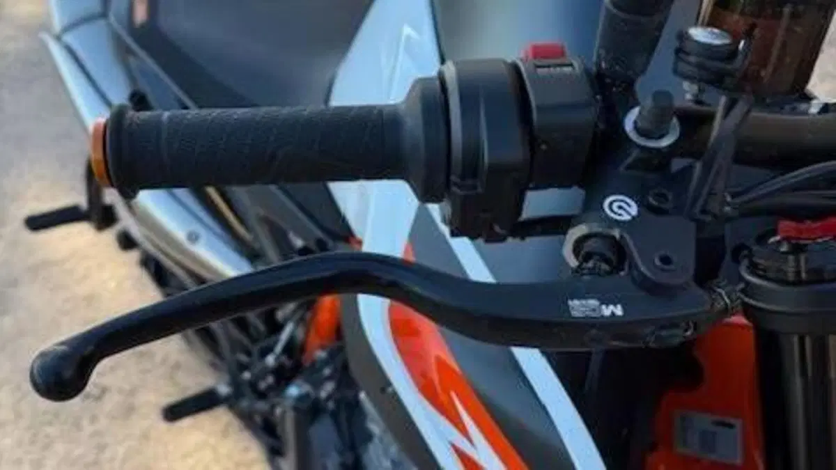 KTM 890 Duke R (2021 - 23)  (10)
