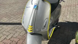 Vespa Primavera Elettrica 70 Tech (2024 - 26)  (6)