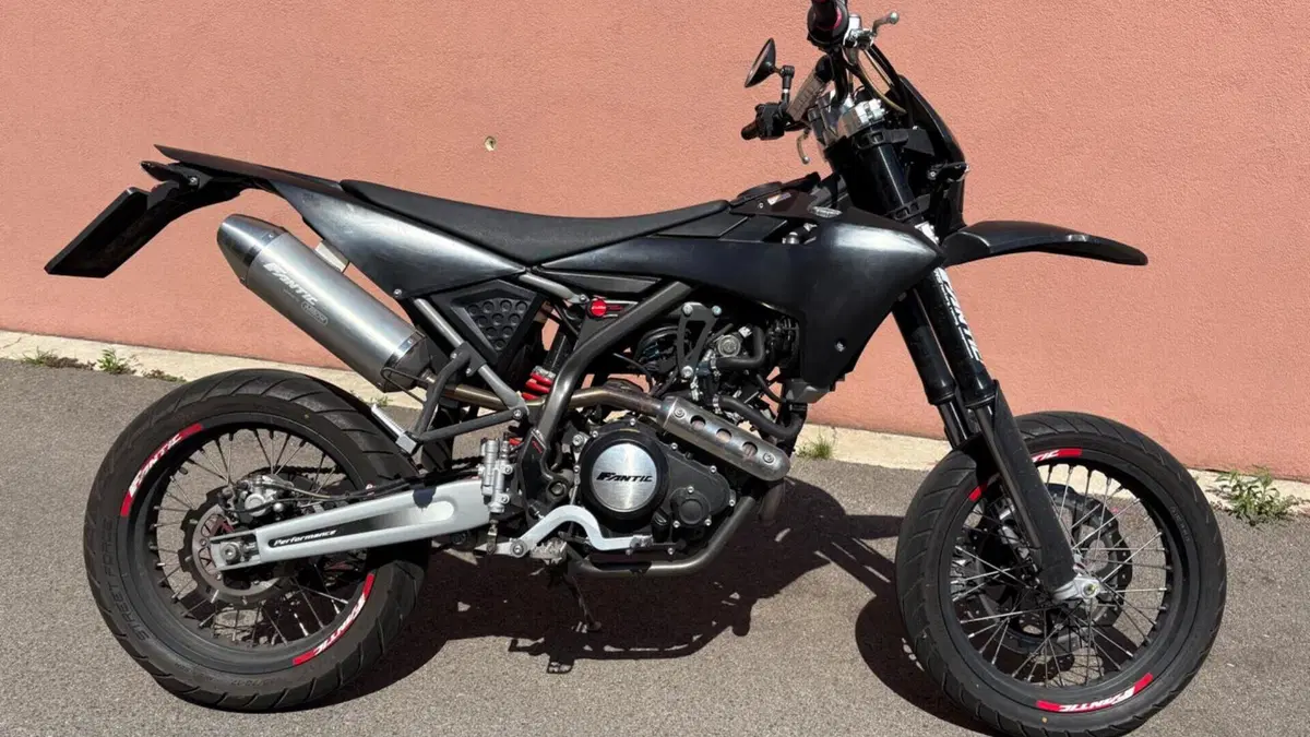 Fantic Motor XMF 125 Motard Competition 4t (2021 - 22) 