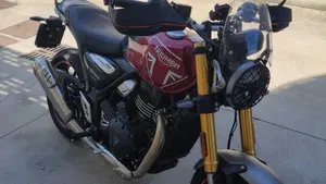 Triumph Speed 400 (2024 - 26)  (2)