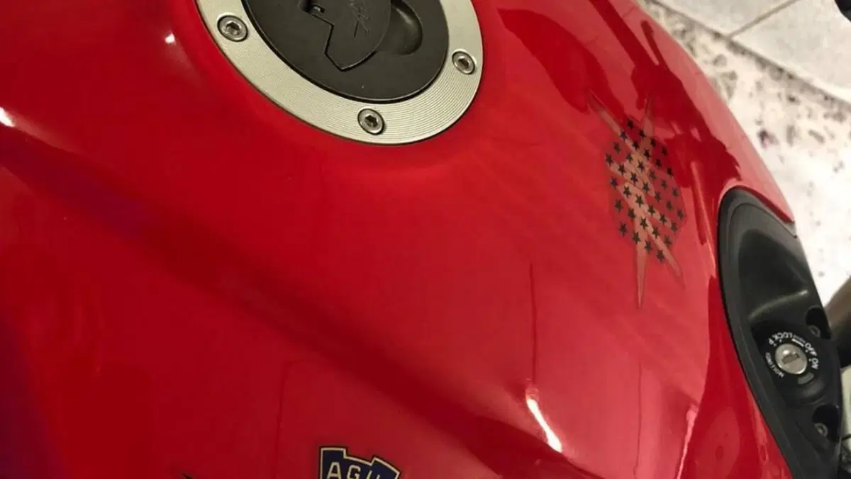 MV Agusta Brutale 750 S (2002 - 06)  (2)
