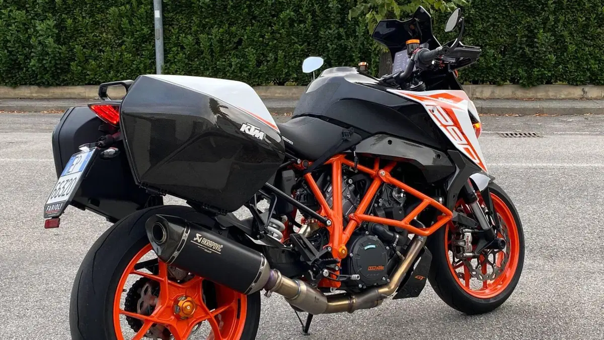 KTM 1290 Super Duke GT (2019 - 20)  (4)