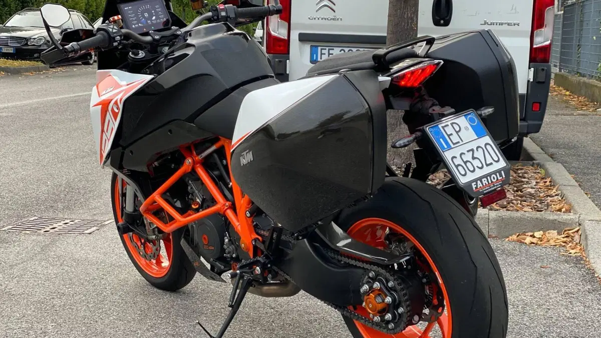 KTM 1290 Super Duke GT (2019 - 20)  (6)