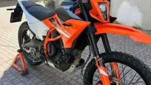 KTM 390 Enduro R (2025 - 26)  (2)