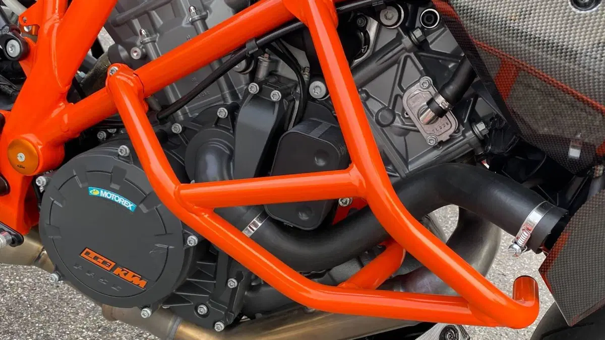 KTM 1290 Super Duke GT (2019 - 20)  (13)