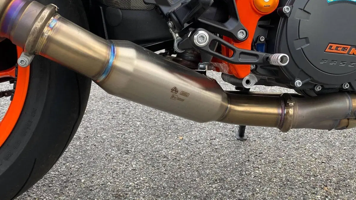 KTM 1290 Super Duke GT (2019 - 20)  (14)
