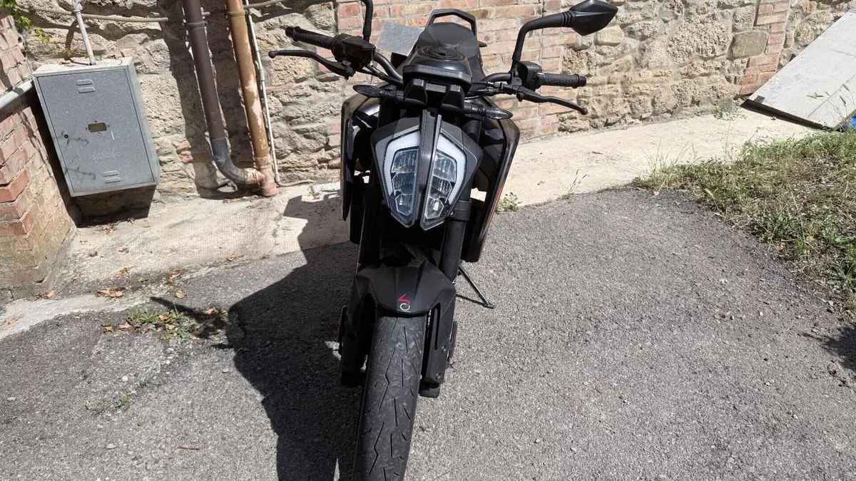 KTM 890 Duke R (2021 - 23)  (4)