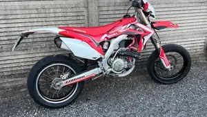 Honda CRF 450R (2017)  (2)