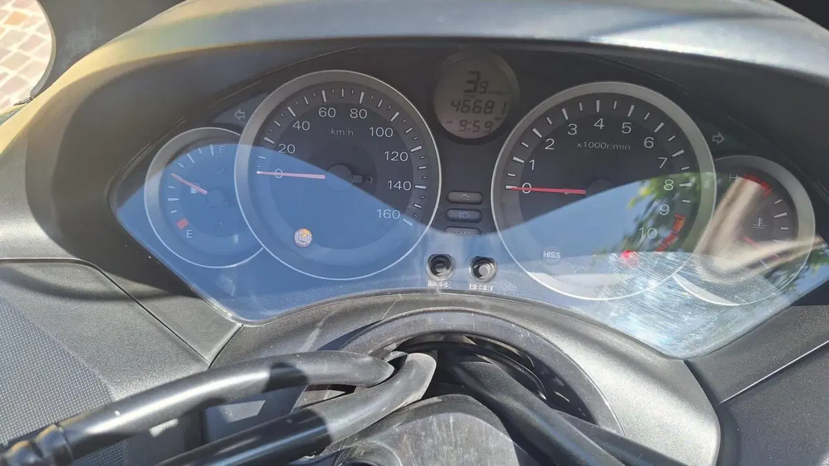 Honda Forza 300 ABS (2013 - 17)  (8)