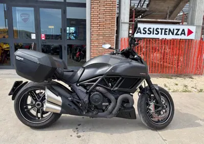 Ducati Diavel 1200 Carbon (2017 - 18) - Annuncio 10042526