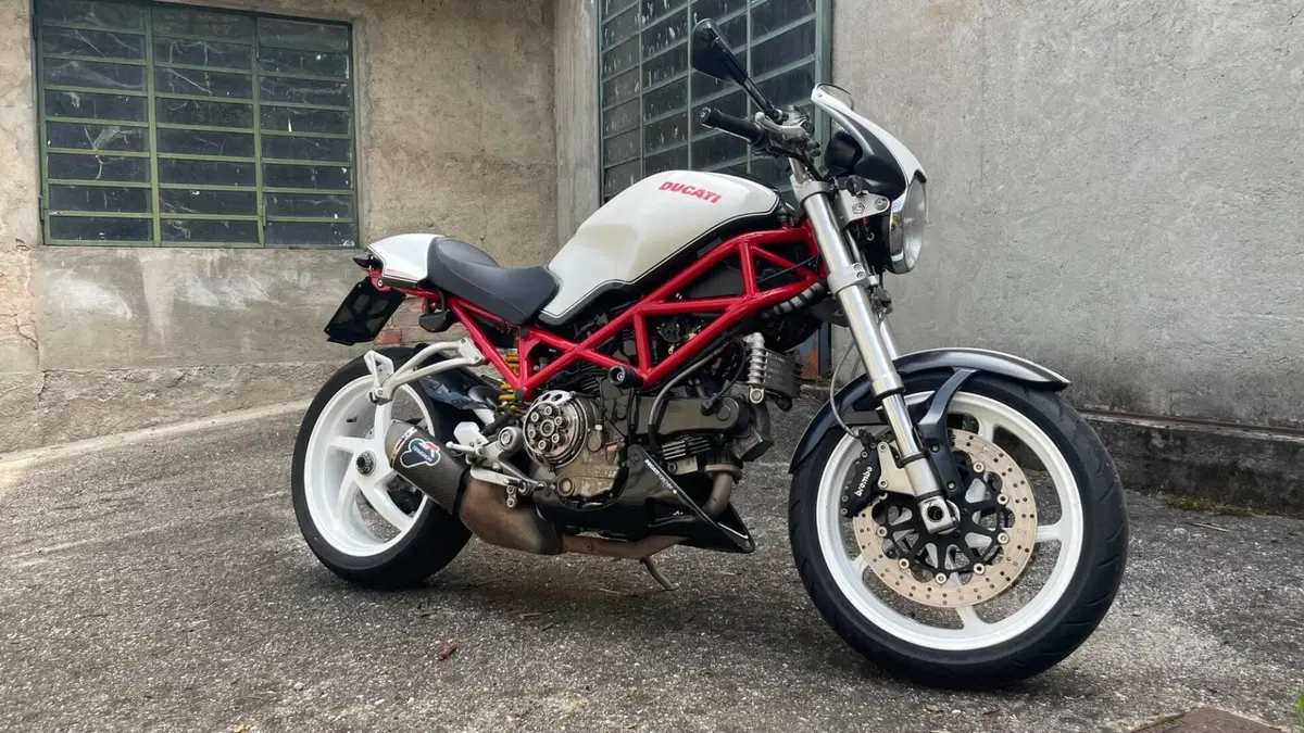 Ducati Monster S2R 1000 