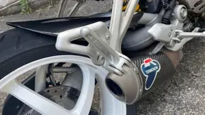 Ducati Monster S2R 1000  (6)