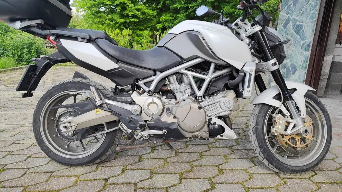 Aprilia Mana 850 (2007 - 16)  (5)
