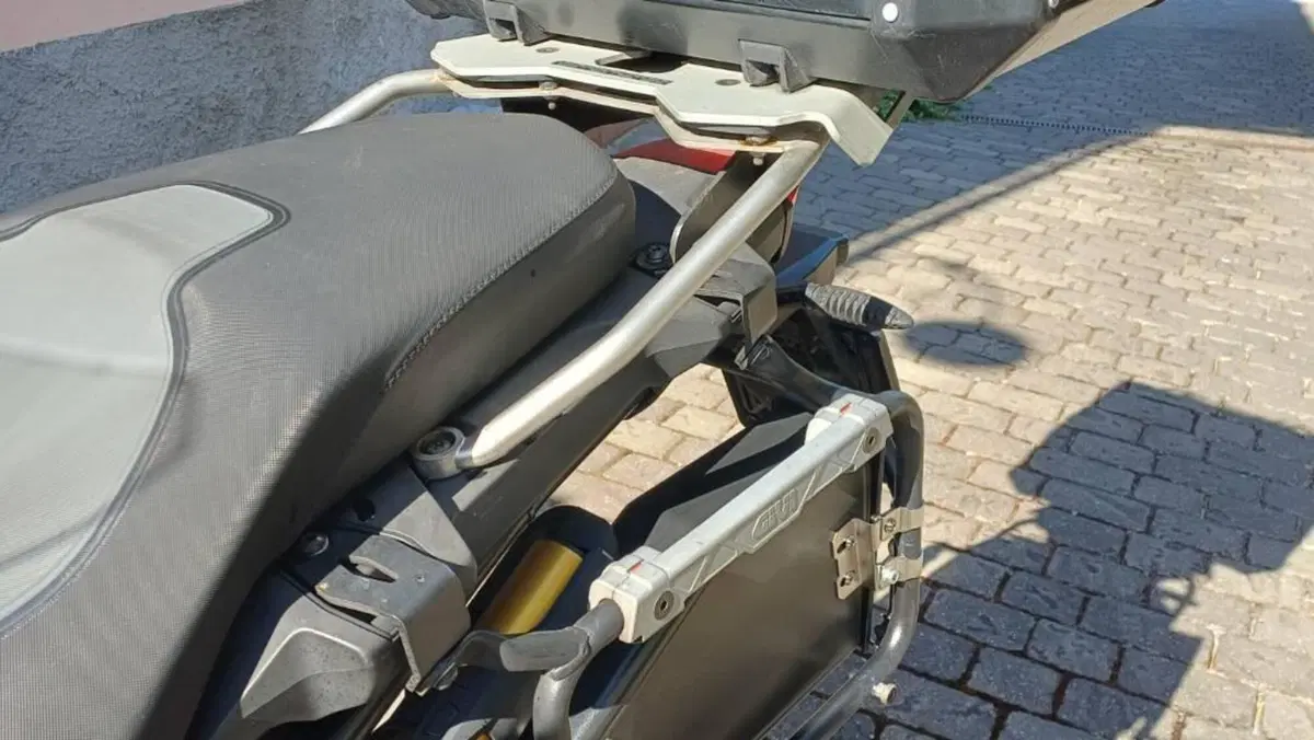 Bmw F 850 GS (2018 - 20)  (3)