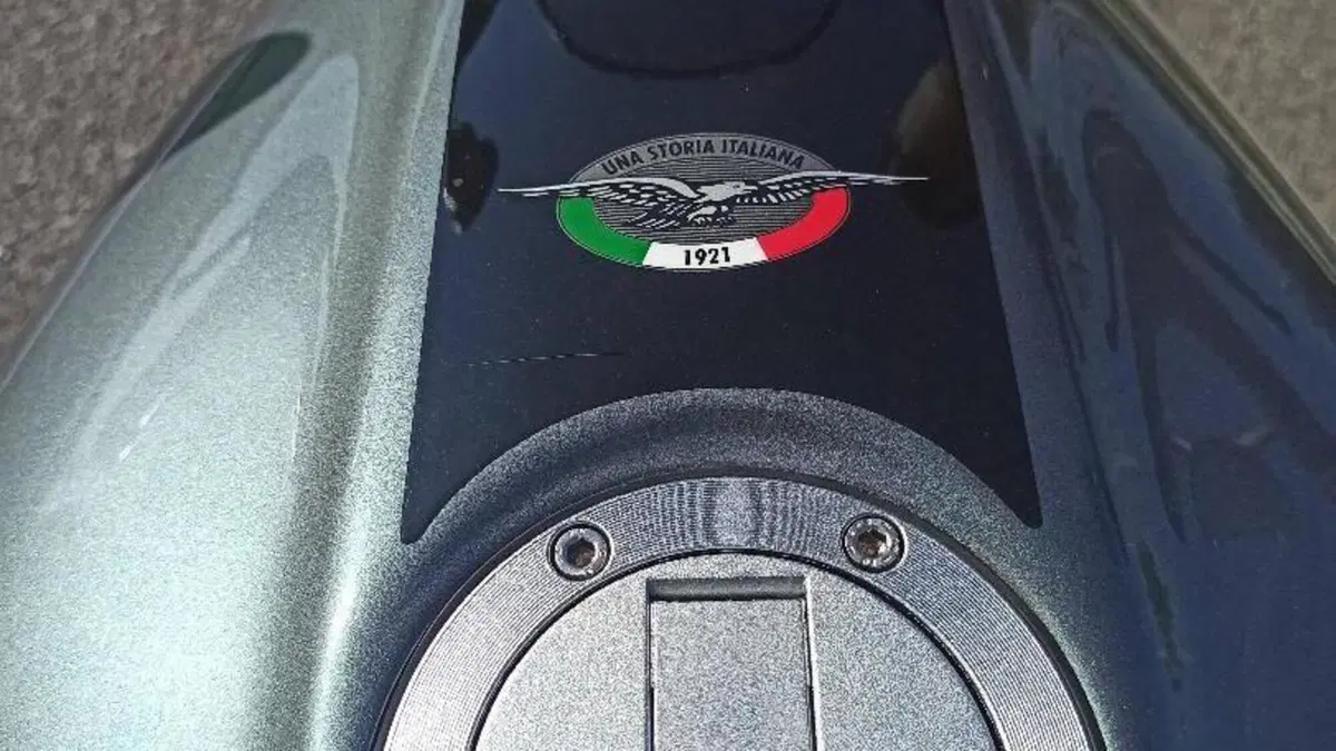 Moto Guzzi V11 Sport Ballabio (2003 - 06)  (4)
