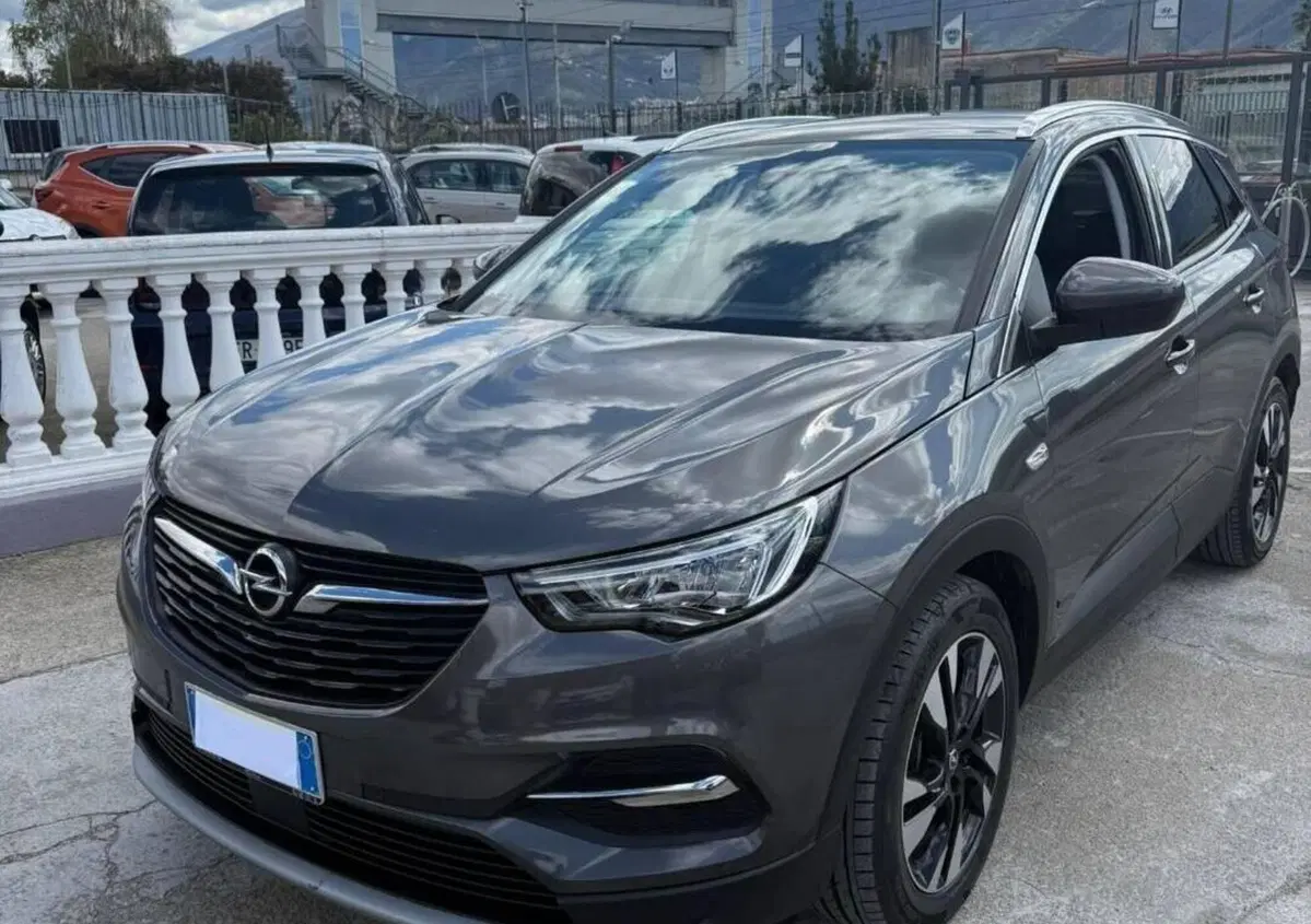 Opel Grandland X 1.6 Hybrid Plug-in aut. AWD Elegance (8)