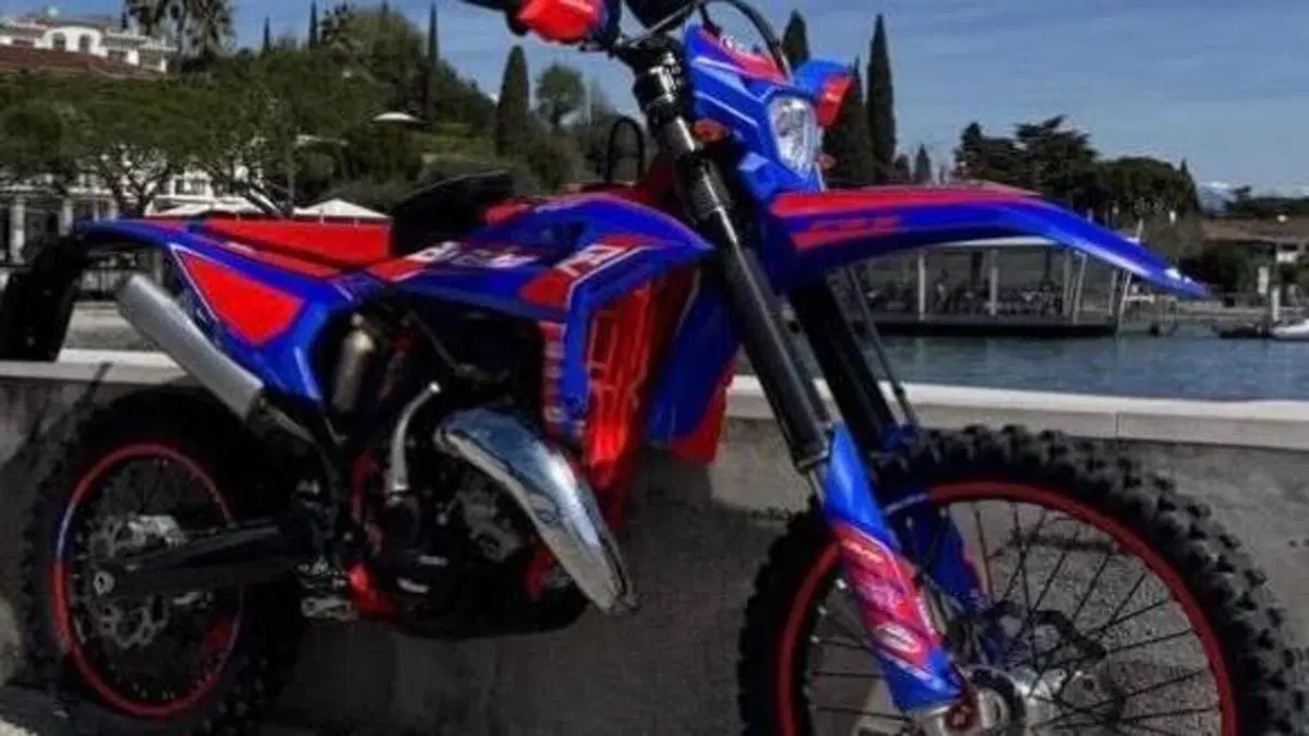 Betamotor RR 125 2T Enduro Race (2026)  (2)