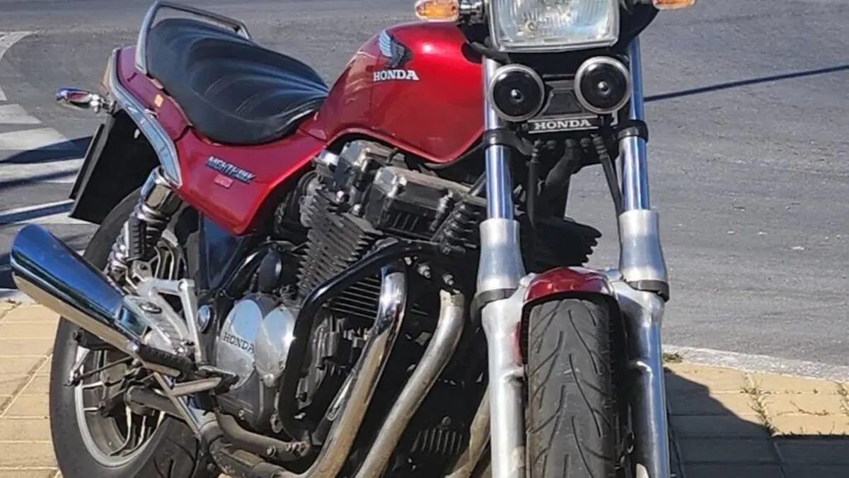 Honda  