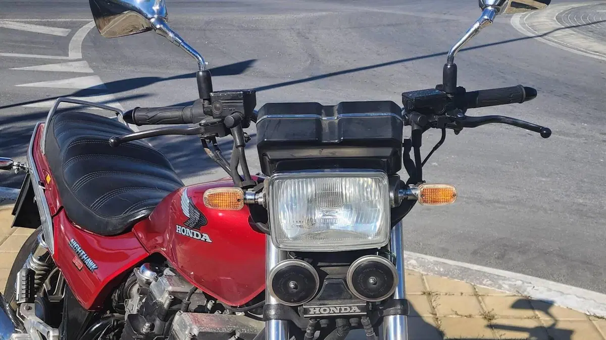 Honda   (8)