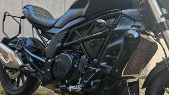Benelli 502 C (2021 - 25) usata