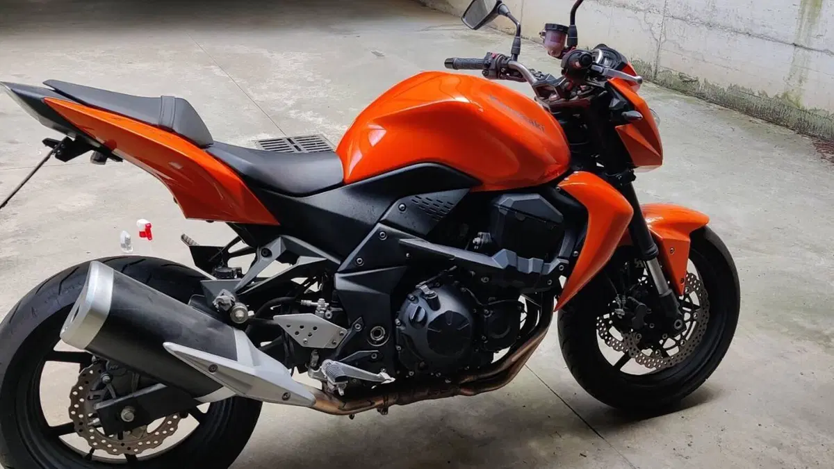 Kawasaki Z 750 (2007 - 14) 